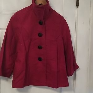 Spring coat with 3/4 length sleeves